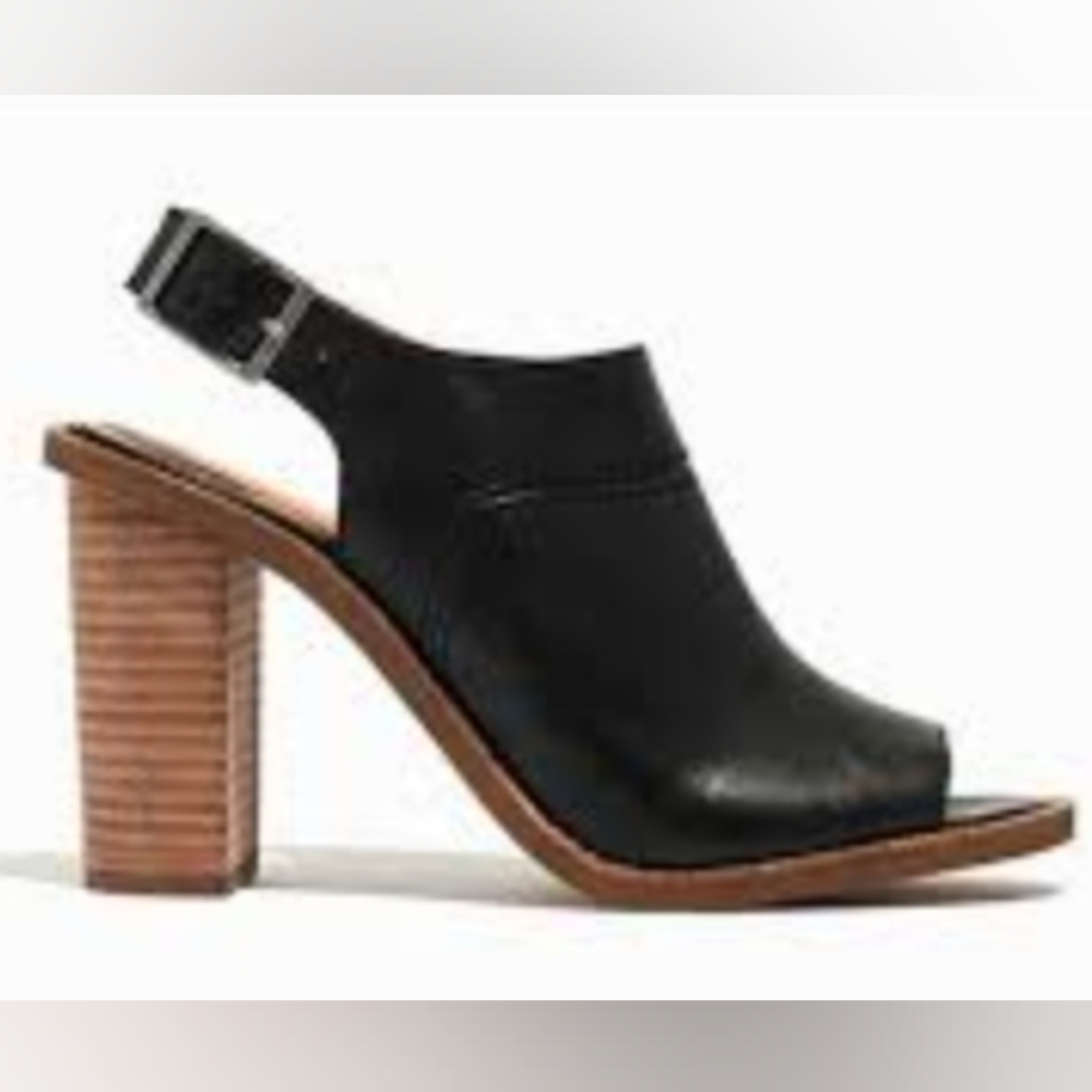 Madewell "The Marie" Black Leather Slingback Sandal.